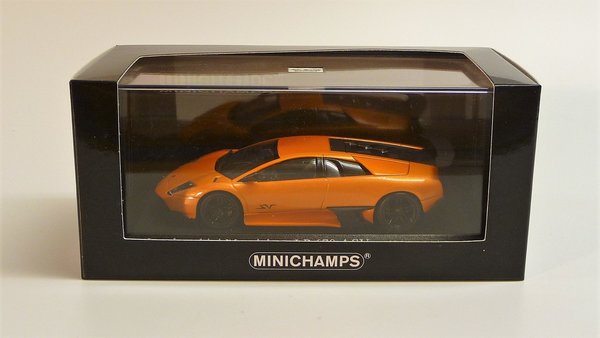 Lamborghini Murciélago LP 670-4 SV 2009 Minichamps 103942 1/43