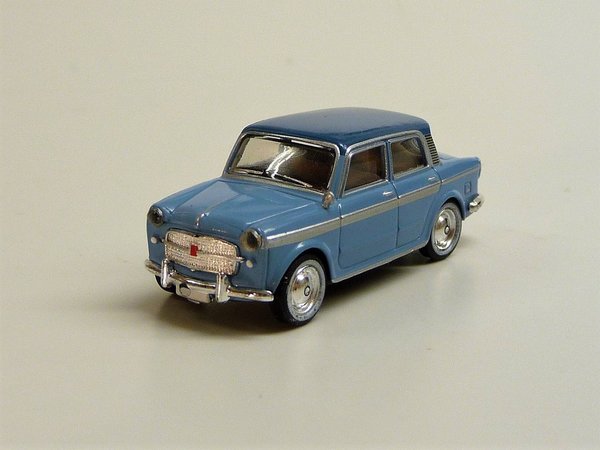Fiat 1200 "Gran Luce" blau Brekina 22208 1/87