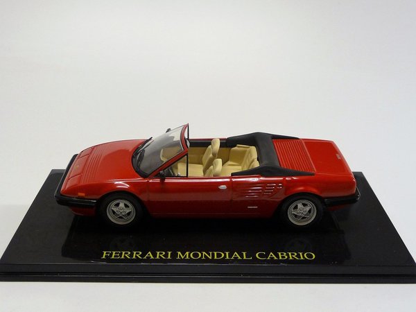 Ferrari Mondial Cabrio  IXO/SpecialC. 0202 1/43