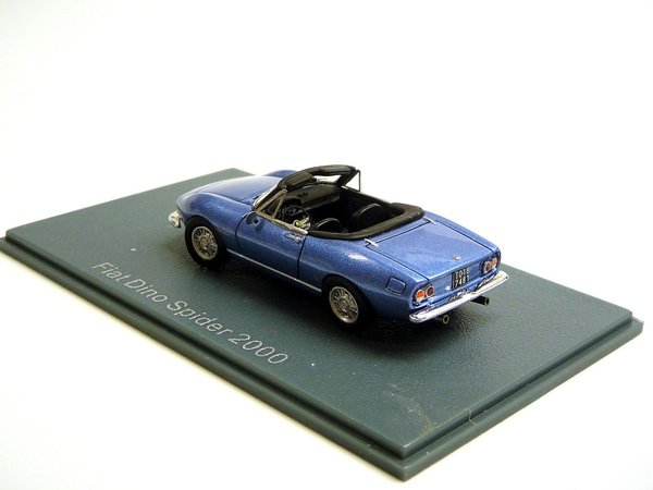 Fiat 2000 Dino Spider 1966-72 blau Neo 87481 1/87