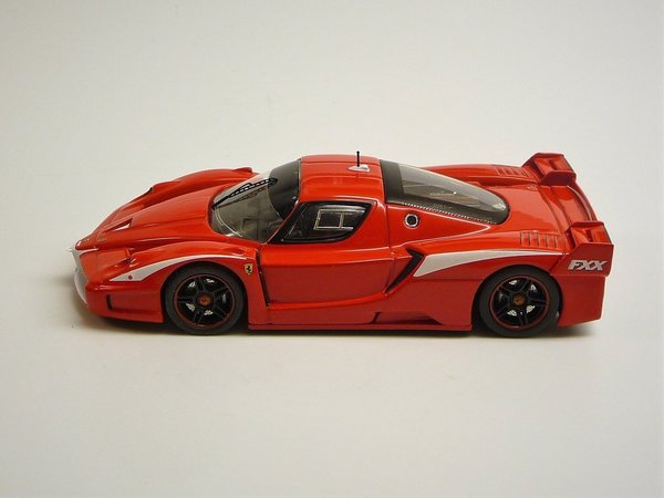 Ferrari FXX rot Hot Wheels Elite N5584