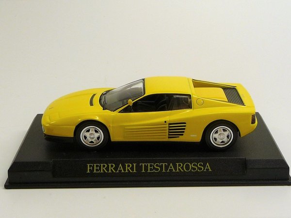 Ferrari 512 TR Testarossa Altaya/SpecialC. 1/43