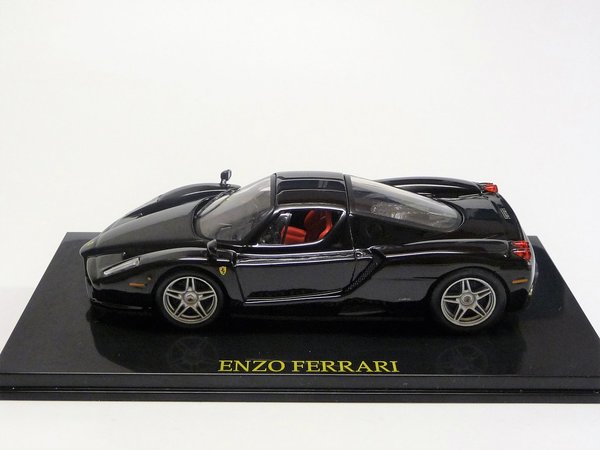 Ferrari Enzo schwarz IXO/SpecialC. 1/43