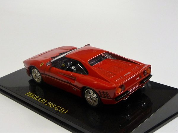 Ferrari 288 GTO rot Ixo/SpecialC. 1/43
