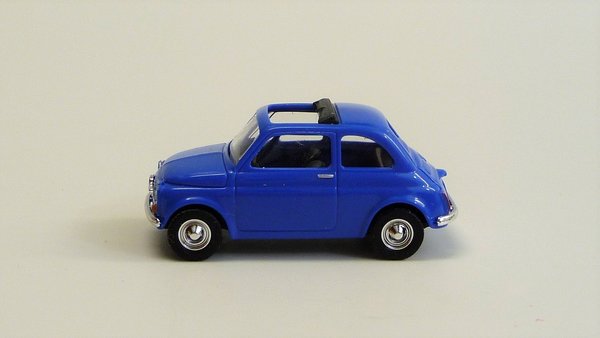 Fiat 500 blau Busch 48720 1/87