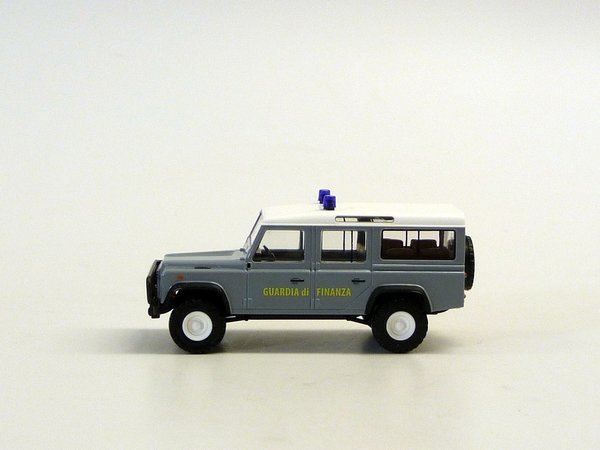 Land Rover Defender Busch  1/87