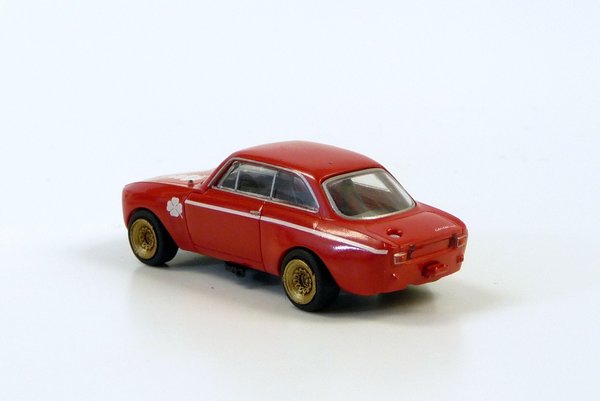Alfa Romeo GTA 1300 rot Brekina 29700 1/87